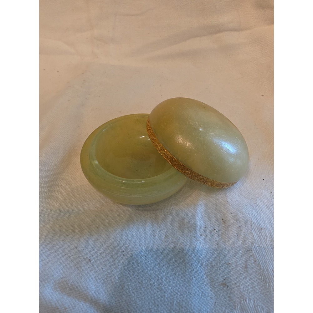 Vtg Italian Alabaster Trinket Box Lidded Jewelry Dish Made in Italy Gold Trim